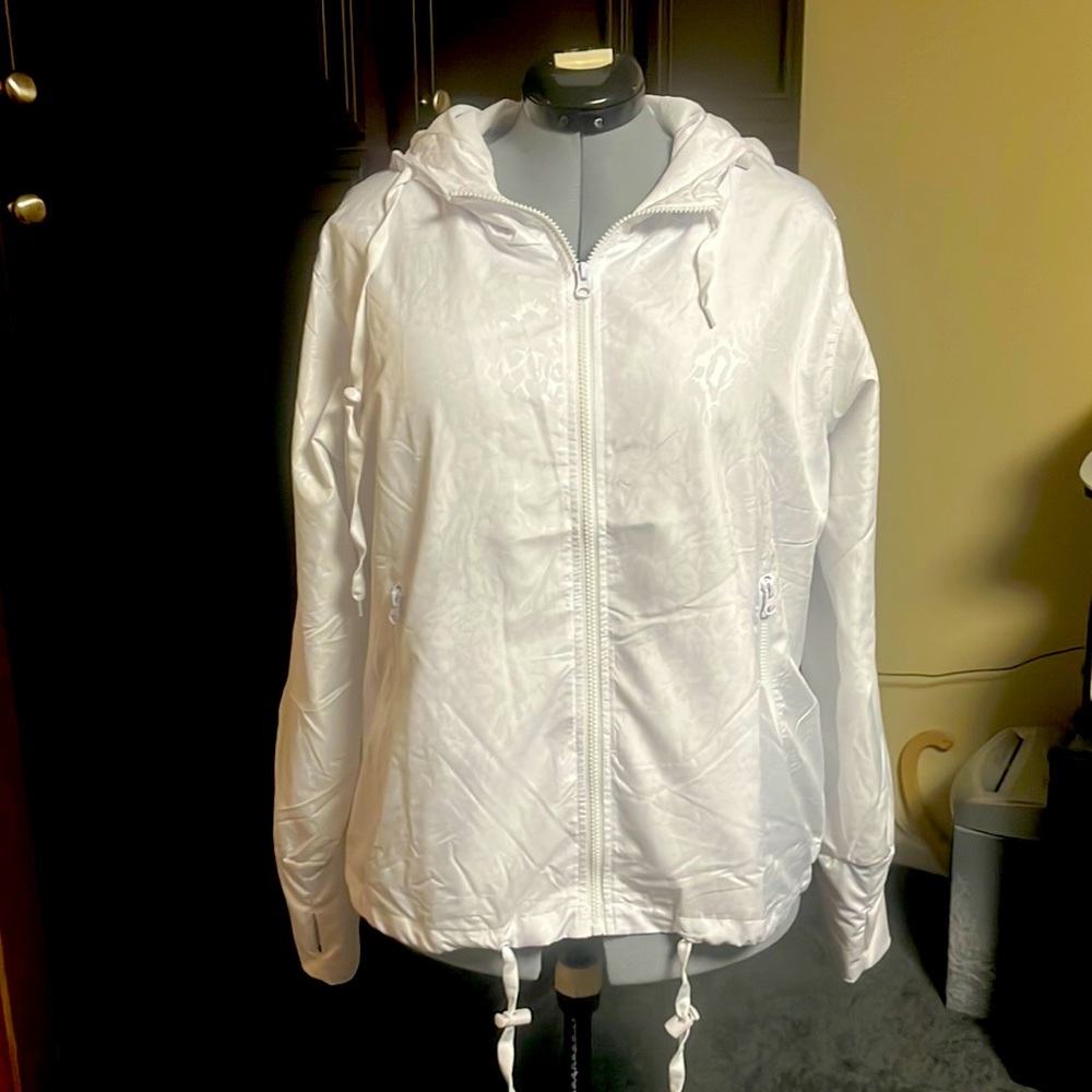 ZYIA Women’s Bomber Jacket.  New without tags. Lightweight and packable.
